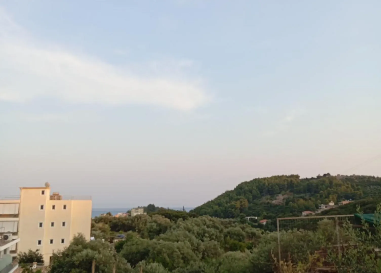 Homestay City View Room Himare