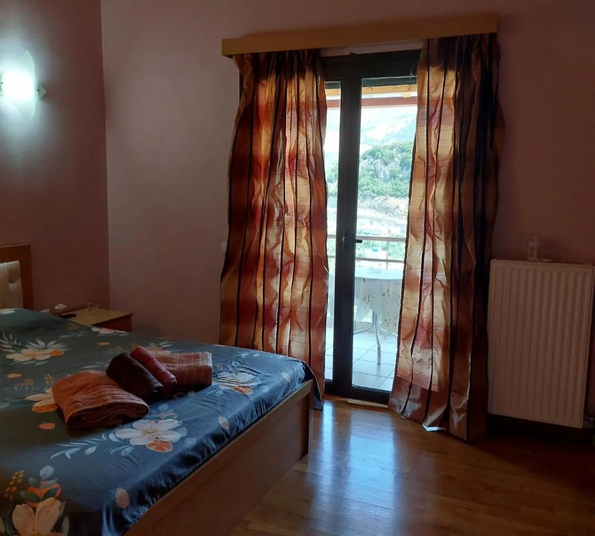 Homestay City View Room Himare