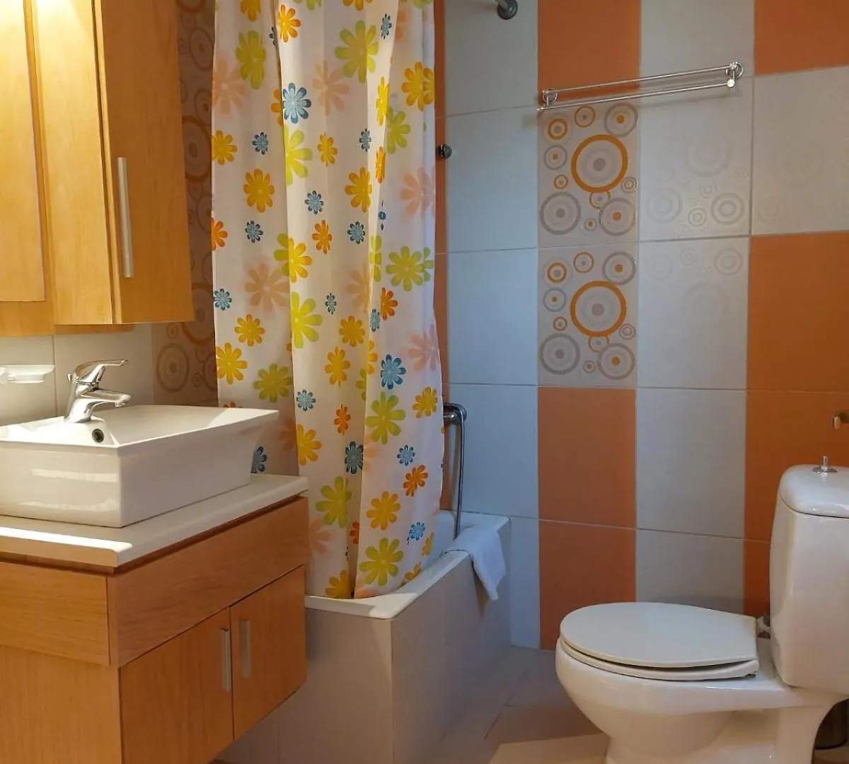 Homestay City View Room Himare