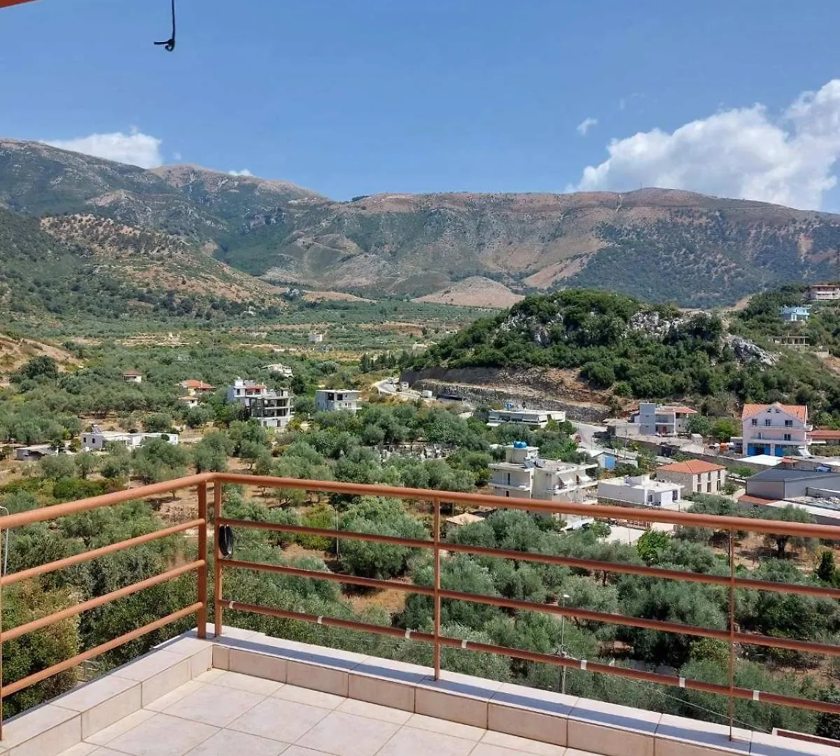 City View Room Himare